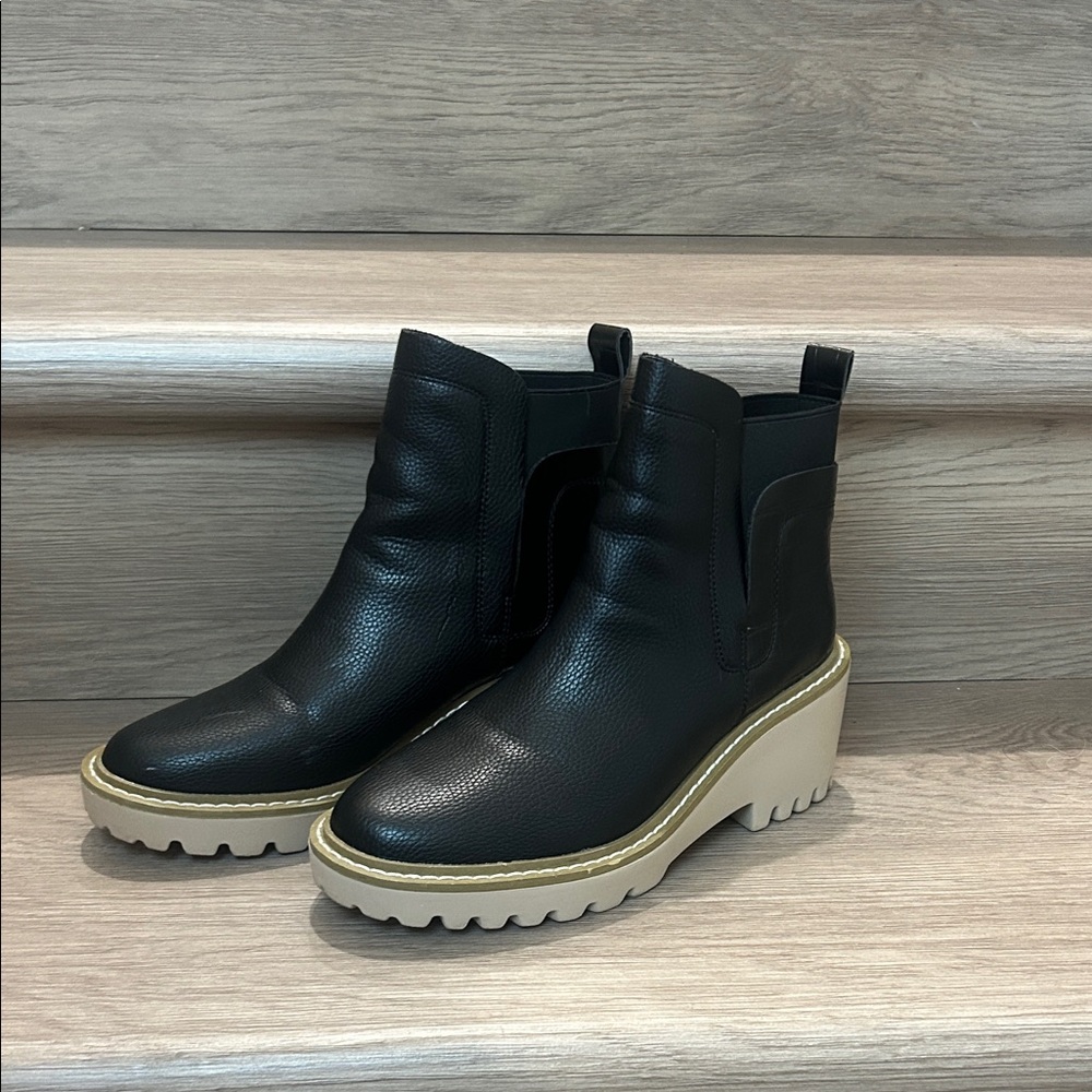 Nicole Miller Black Ankle Boots with Cream Sole